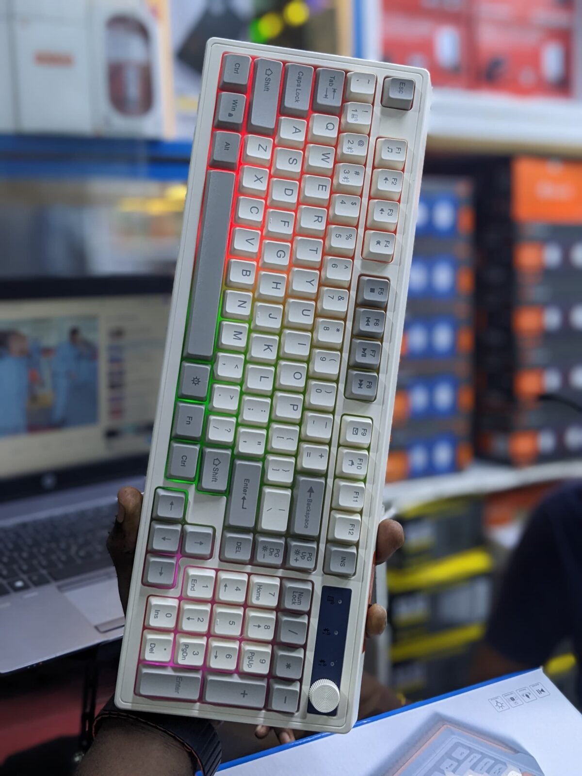 Gaming Wireless Keyboard - Image 1