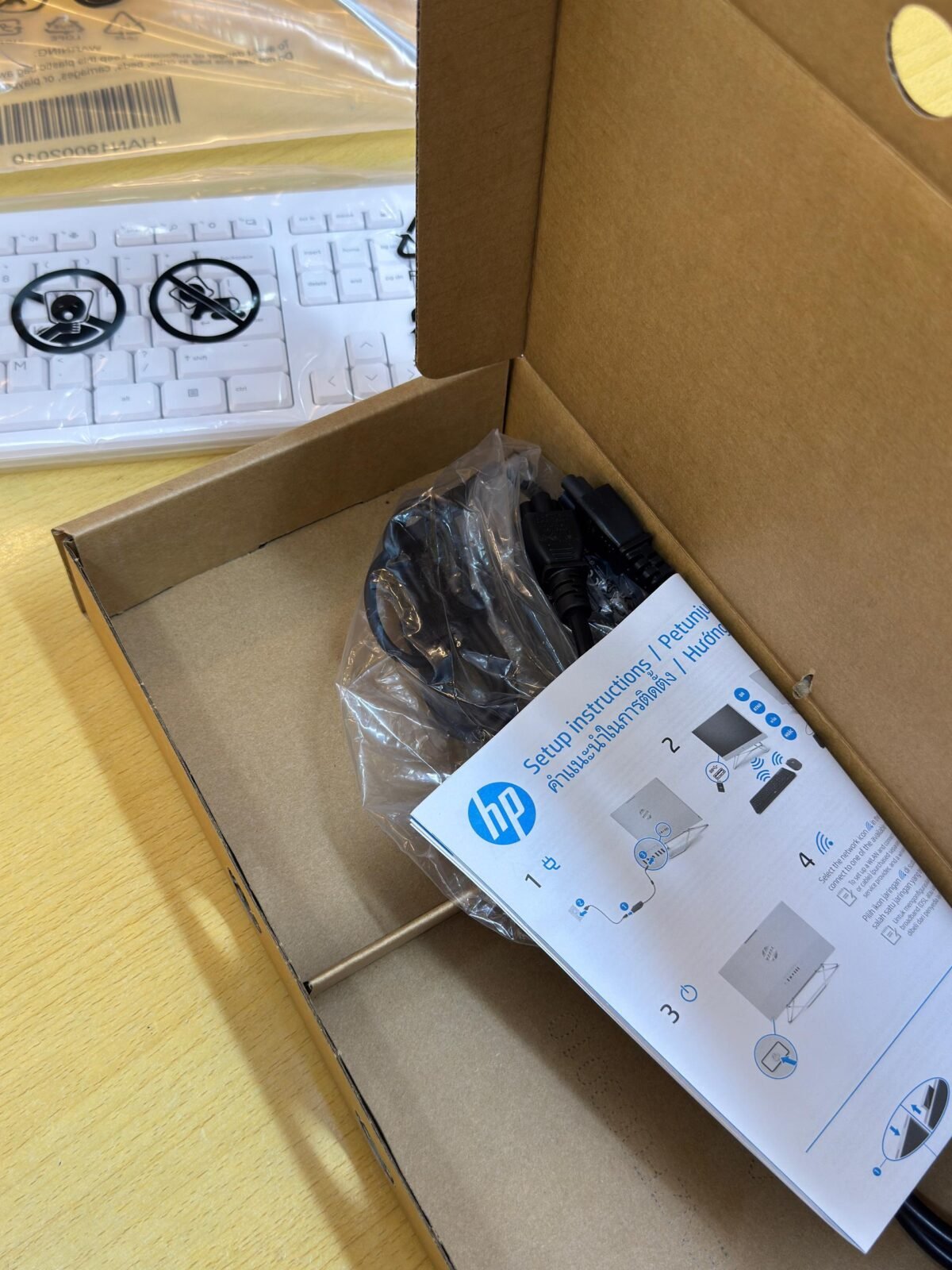 HP AIO 24-cb1032d – 23.8 - Image 4