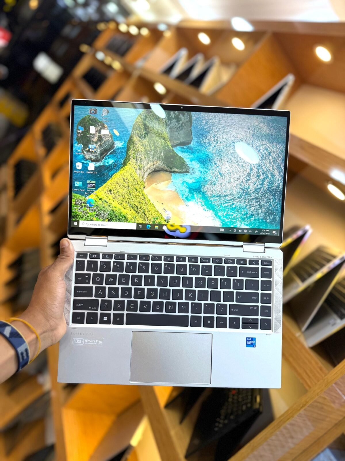 HP EliteBook x360 1040 G8 Notebook PC